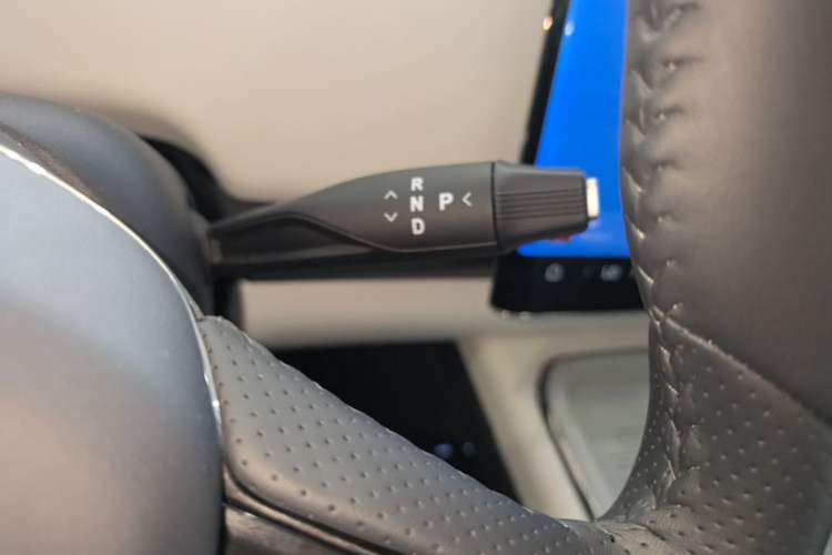 Used VOYAH COURAGE 2024 Long-Range Smart Edition Gear Lever