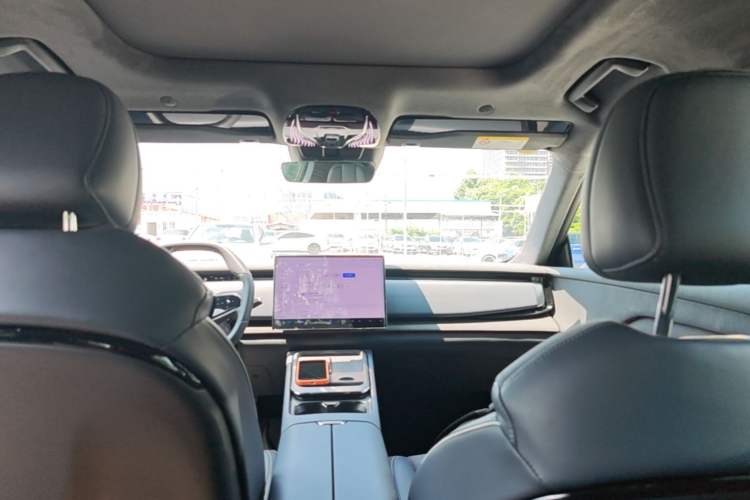 Used VOYAH COURAGE 2024 Long-Range Supercharge Edition Headliner
