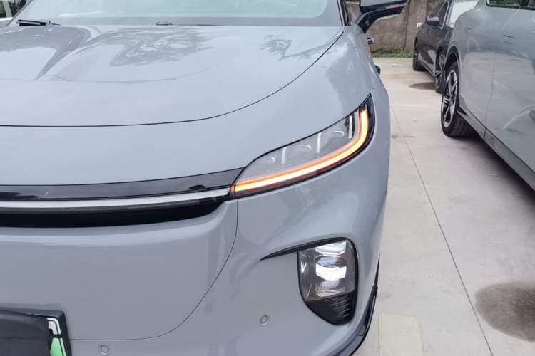 Used VOYAH COURAGE 2024 Long-Range Supercharge Edition Left Front Headlight