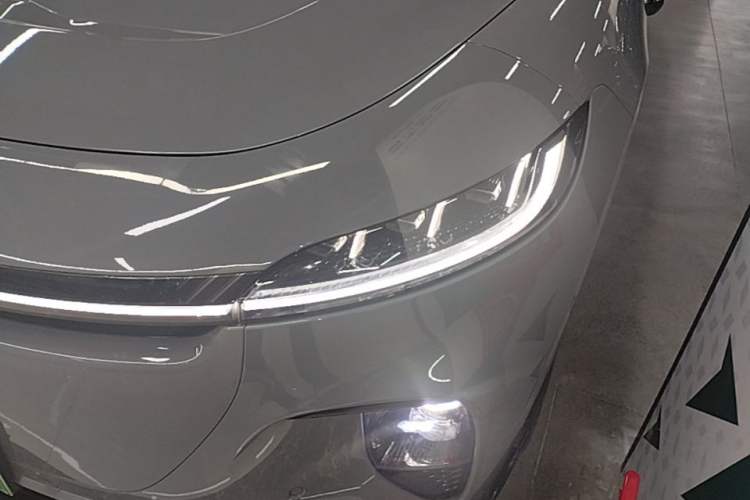 Used VOYAH COURAGE 2024 Long-Range Supercharge Edition Left Front Headlight