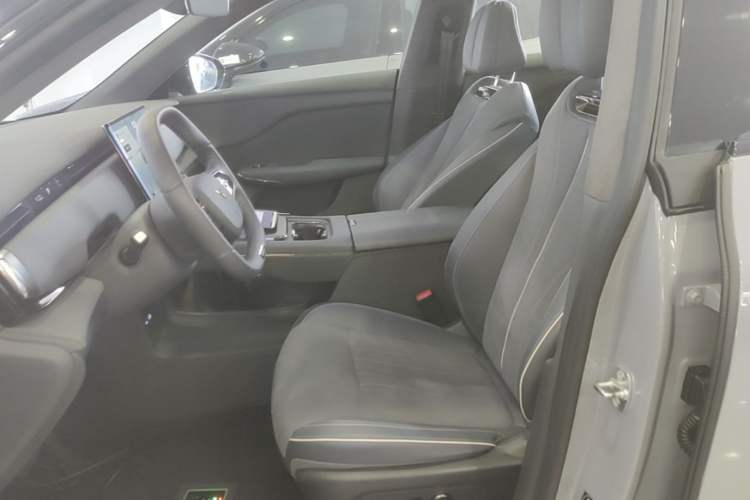 Used VOYAH COURAGE 2024 Long-Range Supercharge Edition Left Front Seat