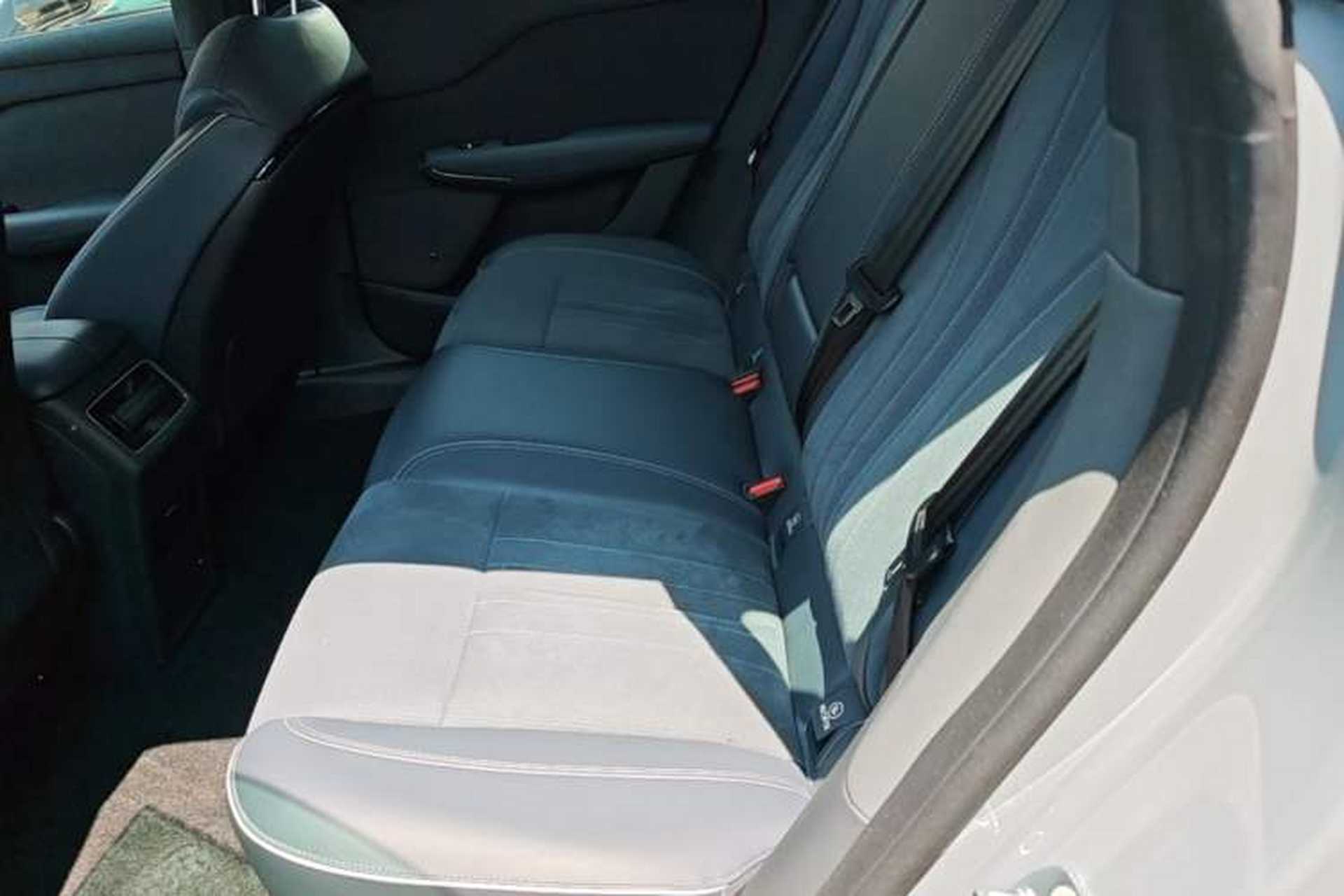Used VOYAH COURAGE 2024 Long-Range Supercharge Edition Left Rear Seat