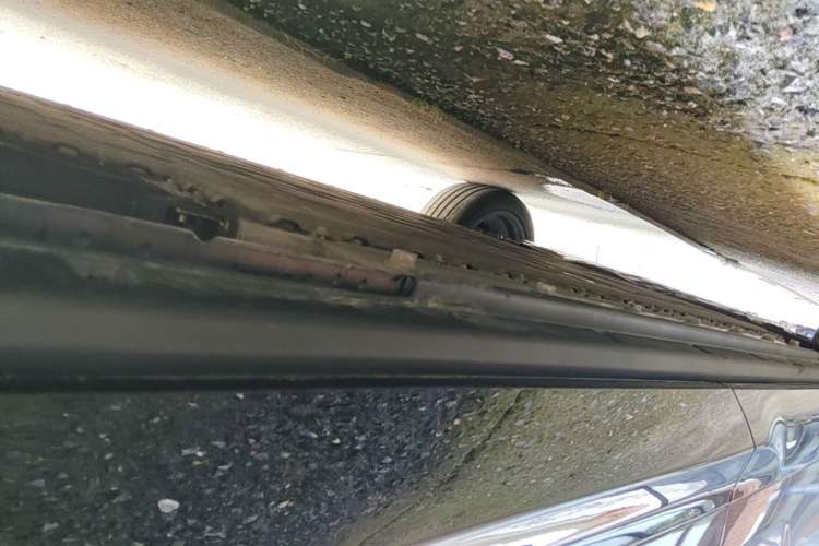 Used VOYAH COURAGE 2024 Long-Range Smart Edition Left Side Sill
