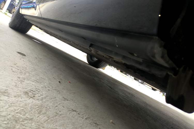 Used VOYAH COURAGE 2024 Long-Range Smart Edition Left Side Sill