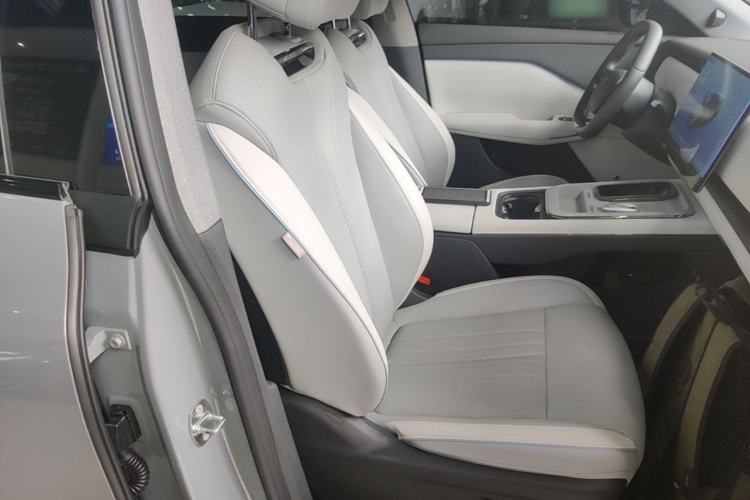 Used VOYAH COURAGE 2024 Long-Range Smart Edition Right Front Seat