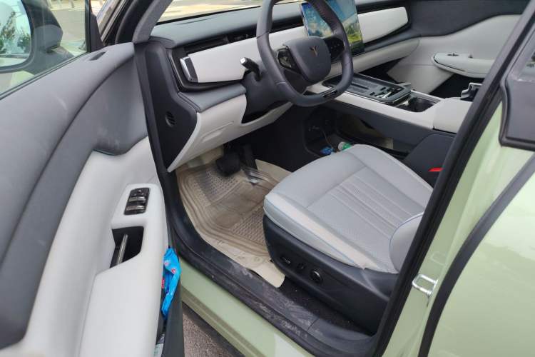 Used VOYAH COURAGE 2024 Long-Range Smart Edition Driver Seat