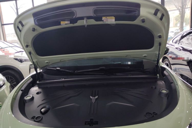 Used VOYAH COURAGE 2024 Ultra-Long Range Smart Enjoyment Version Engine Bay