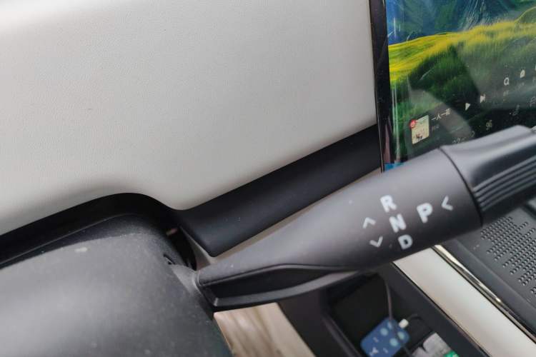 Used VOYAH COURAGE 2024 Long-Range Smart Edition Gear Lever