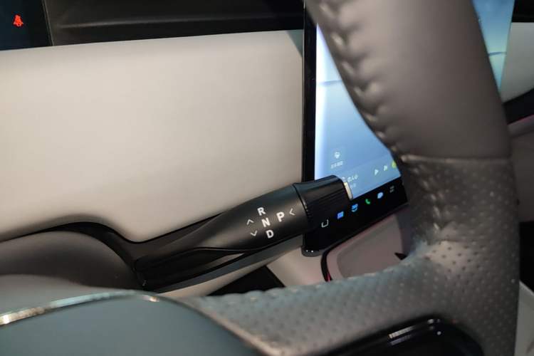 Used VOYAH COURAGE 2024 Long-Range Smart Edition Gear Lever