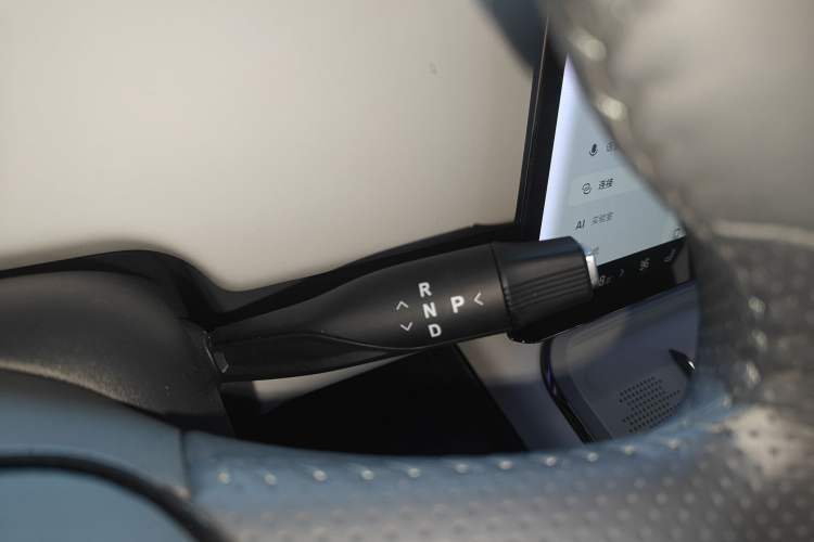 Used VOYAH COURAGE 2024 Ultra-Long Range Smart Enjoyment Version Gear Lever