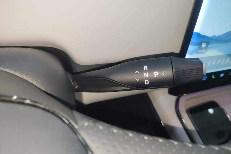 Used VOYAH COURAGE 2024 Ultra-Long Range Smart Enjoyment Version Gear Lever