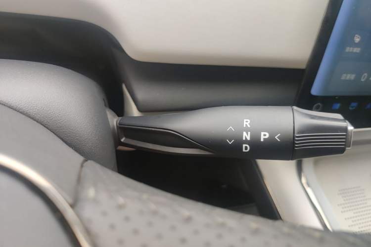 Used VOYAH COURAGE 2024 Ultra-Long Range Smart Enjoyment Version Gear Lever