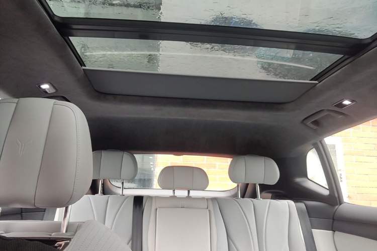 Used VOYAH COURAGE 2024 Ultra-Long Range Smart Enjoyment Version Headliner