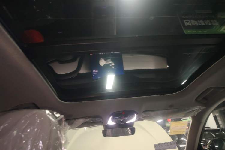 Used VOYAH COURAGE 2024 Long-Range Smart Edition Headliner