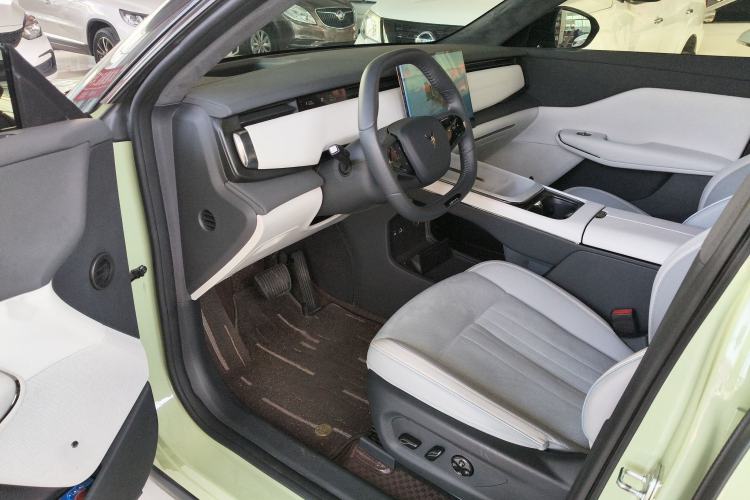 Used VOYAH COURAGE 2024 Ultra-Long Range Smart Enjoyment Version Interior 3