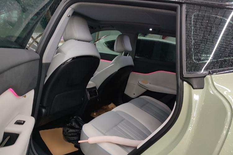 Used VOYAH COURAGE 2024 Long-Range Smart Edition Left Rear Seat
