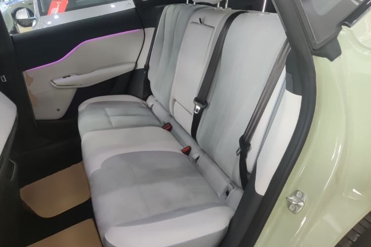 Used VOYAH COURAGE 2024 Ultra-Long Range Smart Enjoyment Version Left Rear Seat