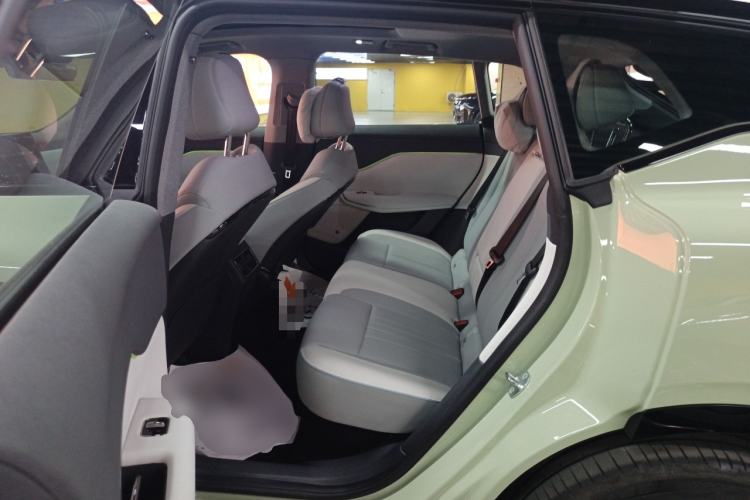 Used VOYAH COURAGE 2024 Long-Range Smart Edition Left Rear Seat