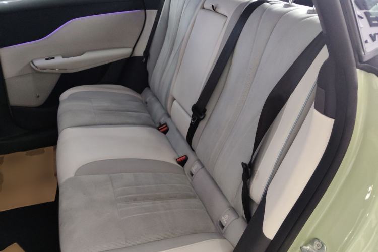 Used VOYAH COURAGE 2024 Ultra-Long Range Smart Enjoyment Version Left Rear Seat