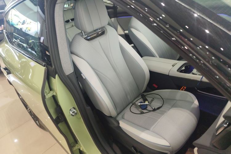 Used VOYAH COURAGE 2024 Long-Range Smart Edition Right Front Seat