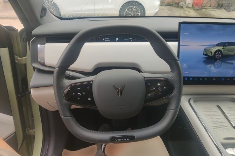 Used VOYAH COURAGE 2024 Ultra-Long Range Smart Enjoyment Version Steering Wheel