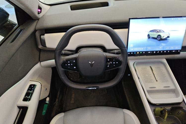 Used VOYAH COURAGE 2024 Long-Range Smart Edition Steering Wheel