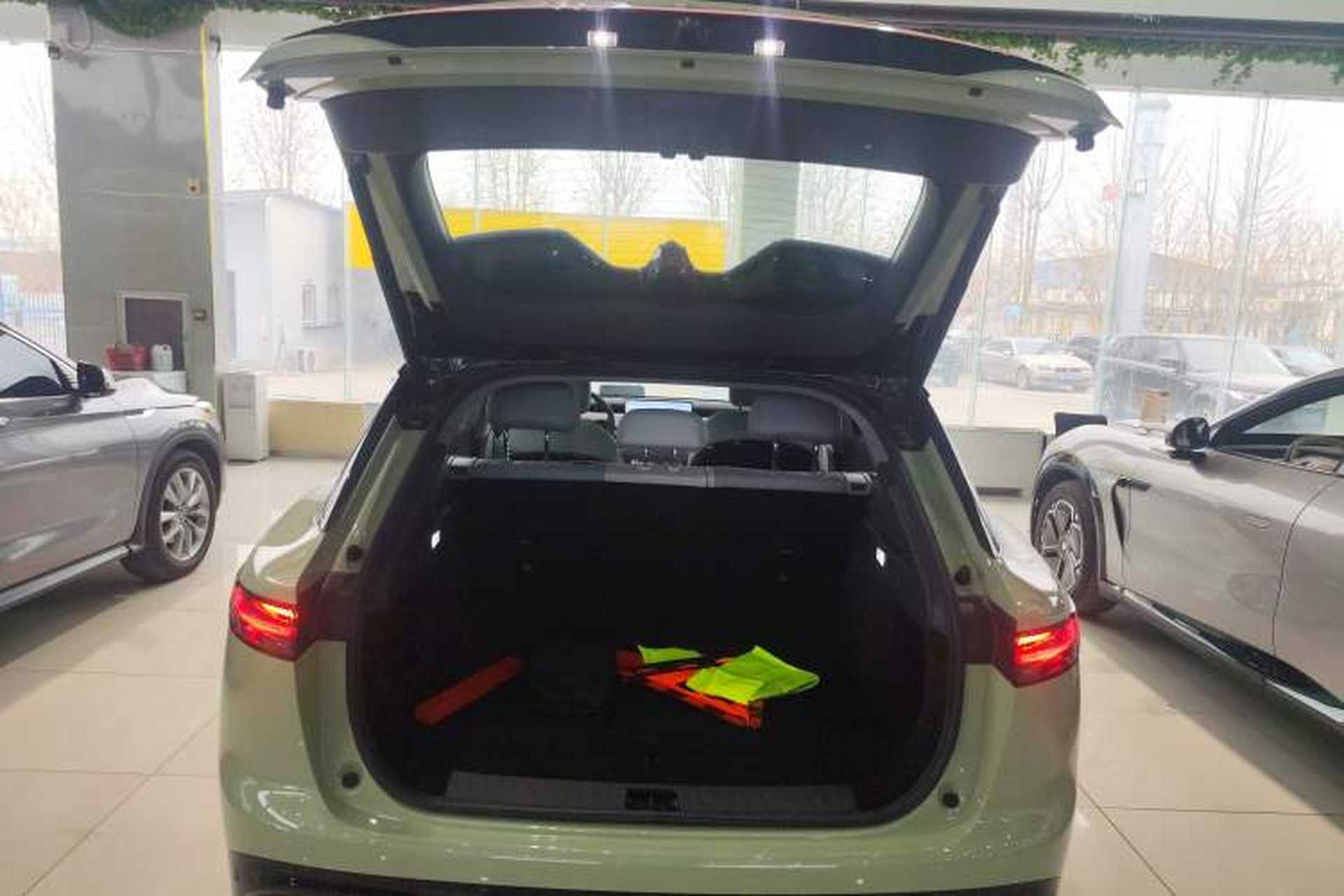 Used VOYAH COURAGE 2024 Long-Range Smart Edition Trunk