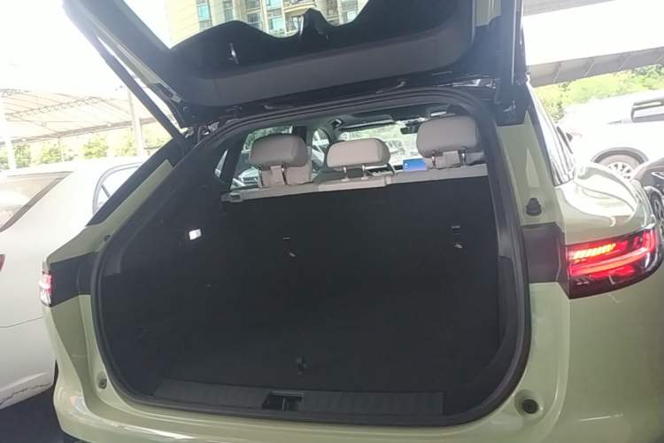 Used VOYAH COURAGE 2024 Ultra-Long Range Smart Enjoyment Version Trunk