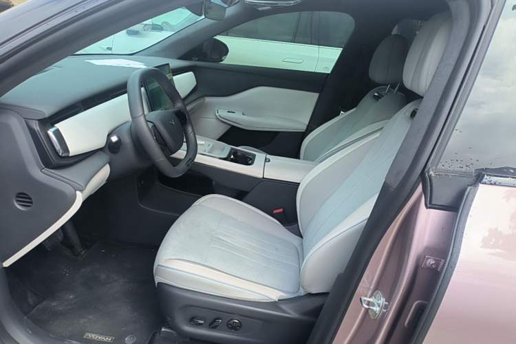 Used VOYAH COURAGE 2024 Four-Wheel Drive Global Edition Left Front Seat