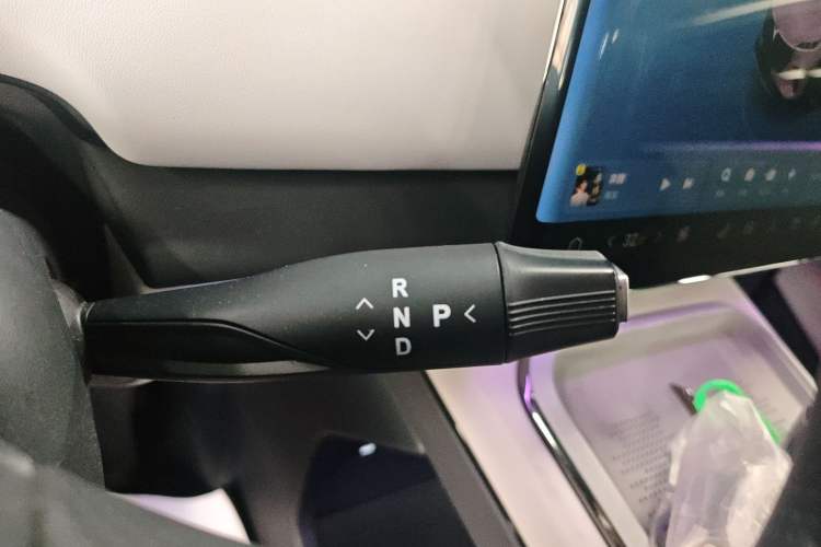 Used VOYAH COURAGE 2024 Four-Wheel Drive Global Edition Gear Lever