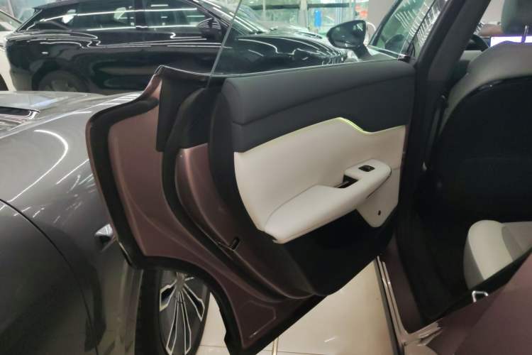 Used VOYAH COURAGE 2024 Ultra-Long Range Smart Enjoyment Version Interior 8
