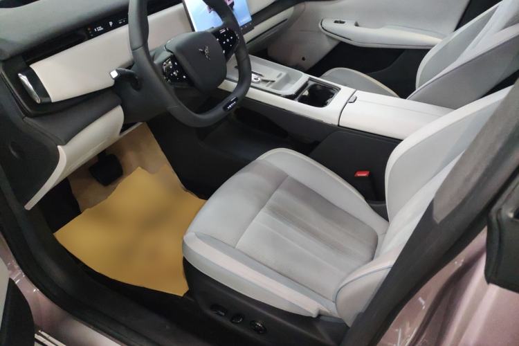 Used VOYAH COURAGE 2024 Four-Wheel Drive Global Edition Left Front Seat
