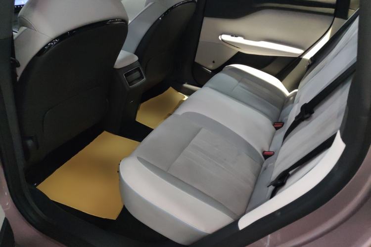 Used VOYAH COURAGE 2024 Four-Wheel Drive Global Edition Left Rear Seat