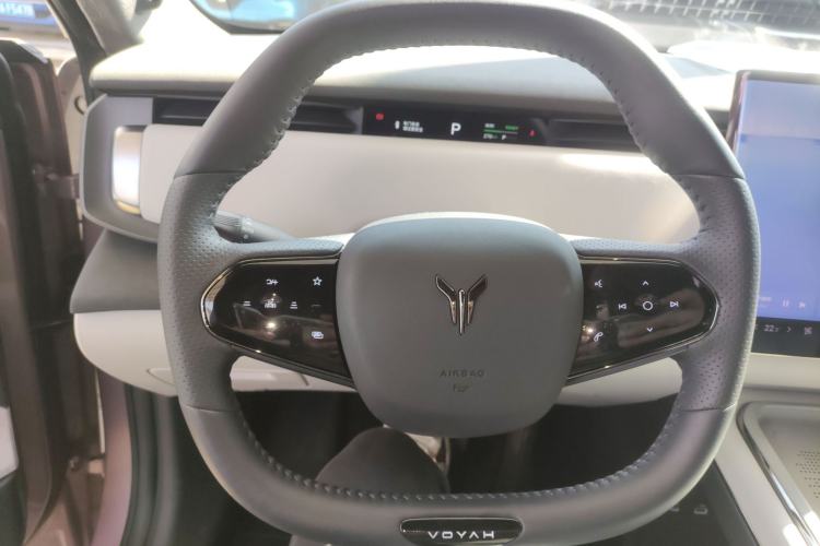 Used VOYAH COURAGE 2024 Four-Wheel Drive Global Edition Steering Wheel