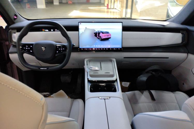 Used VOYAH COURAGE 2024 Ultra-Long Range Smart Enjoyment Version Center Console