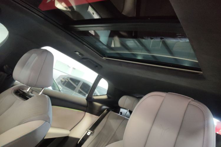 Used VOYAH COURAGE 2024 Four-Wheel Drive Global Edition Headliner