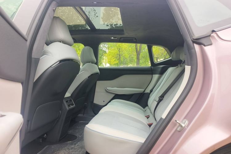 Used VOYAH COURAGE 2024 Four-Wheel Drive Global Edition Interior 3