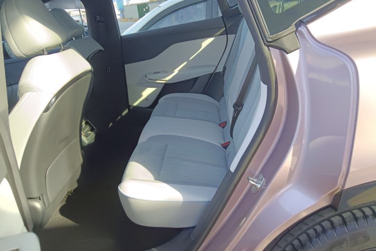 Used VOYAH COURAGE 2024 Four-Wheel Drive Global Edition Interior 4