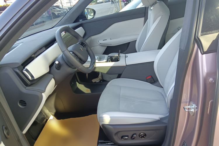 Used VOYAH COURAGE 2024 Four-Wheel Drive Global Edition Left Front Seat
