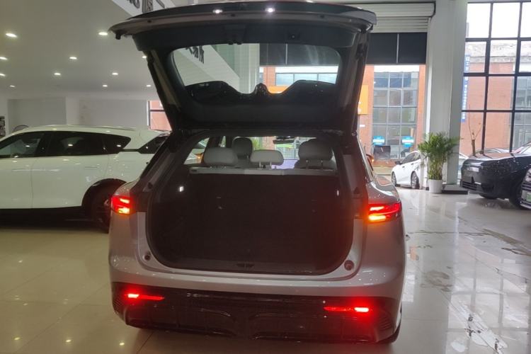 Used VOYAH COURAGE 2024 Four-Wheel Drive Global Edition Trunk