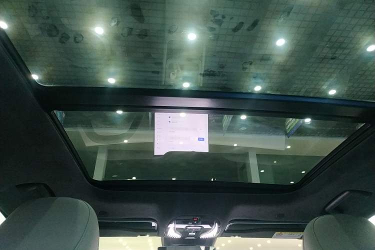 Used VOYAH COURAGE 2024 Ultra-Long Range Smart Enjoyment Version Headliner