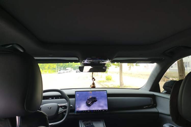 Used VOYAH COURAGE 2024 Long-Range Supercharge Edition Headliner