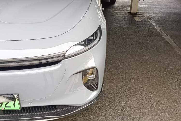 Used VOYAH COURAGE 2024 Long-Range Supercharge Edition Left Front Headlight