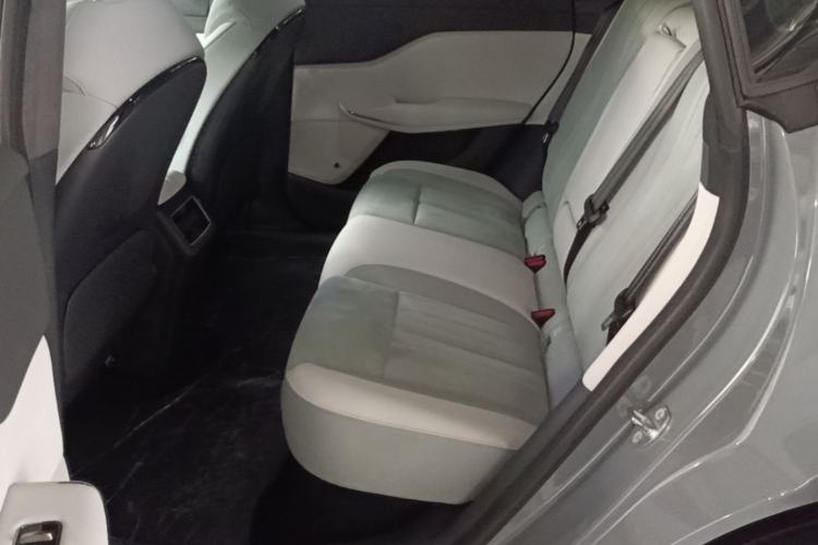 Used VOYAH COURAGE 2024 Long-Range Supercharge Edition Left Rear Seat