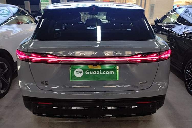 Used VOYAH COURAGE 2024 Long-Range Supercharge Edition Rear
