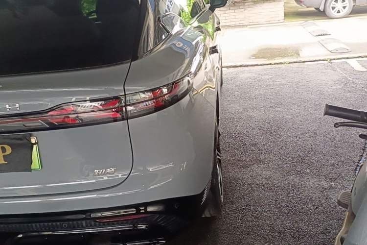 Used VOYAH COURAGE 2024 Long-Range Supercharge Edition Right Rear Taillight