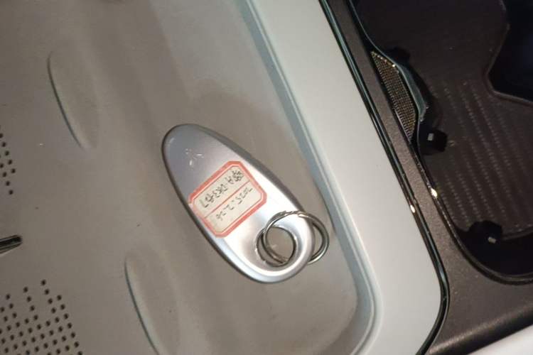 Used VOYAH COURAGE 2024 Long-Range Supercharge Edition Vehicle Key