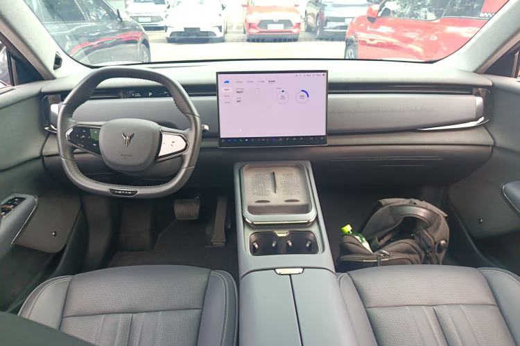 Used VOYAH COURAGE 2024 Long-Range Smart Edition Center Console