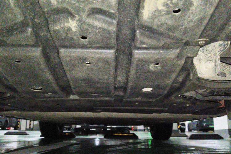 Used VOYAH COURAGE 2024 Long-Range Supercharge Edition Chassis Rear