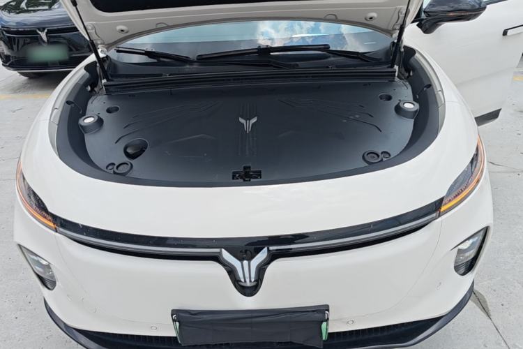 Used VOYAH COURAGE 2024 Long-Range Supercharge Edition Engine Bay